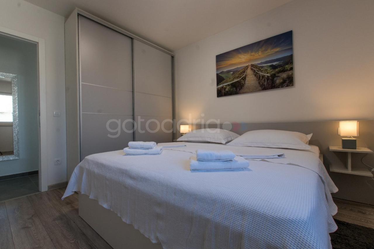 Sea View Apartment Leana Makarska Exterior foto